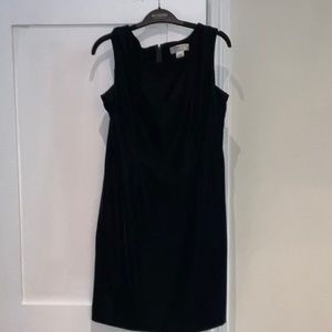 HOLT RENFREW VINTAGE JAEGAR VELVET DRESS
